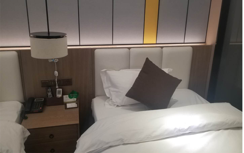 宾馆酒店装修,床重要还是床垫重要，宾馆酒店选什么样的床垫？
